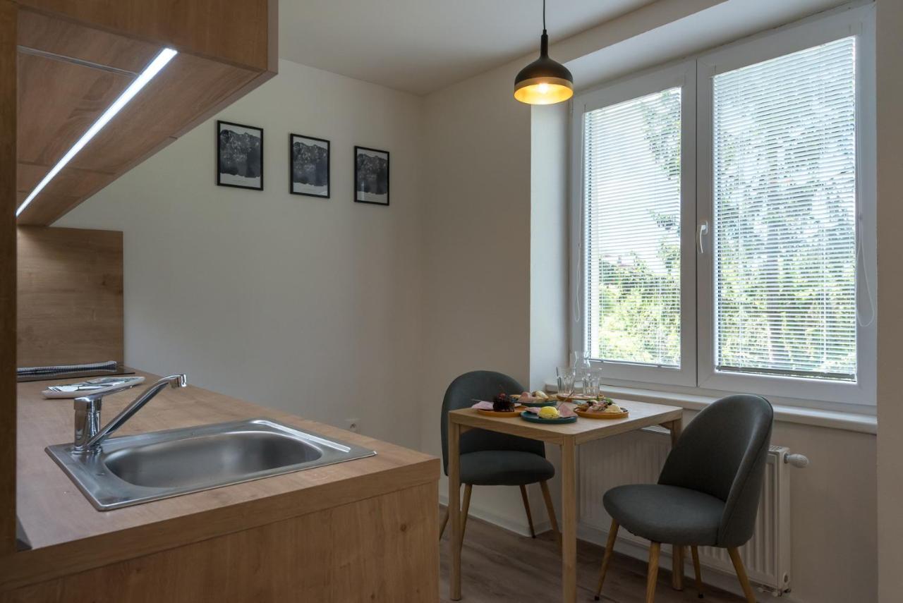 Symple Apartments Kosice Ngoại thất bức ảnh